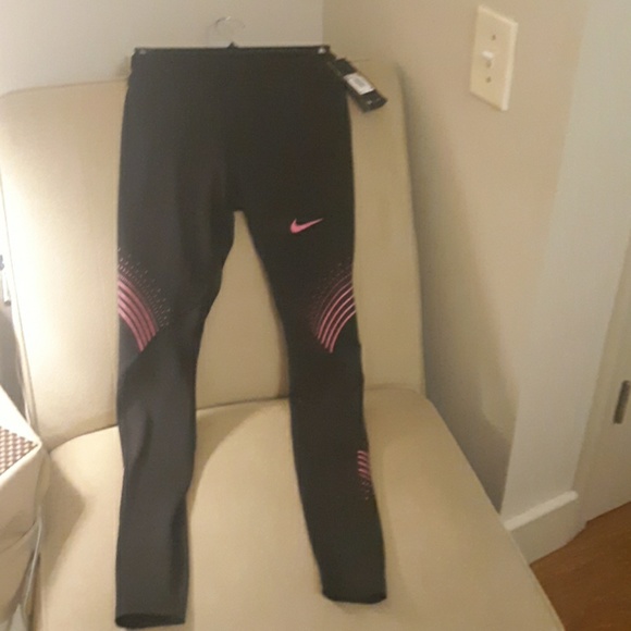 Nike Dri-Fit Leggings - Picture 2 of 4